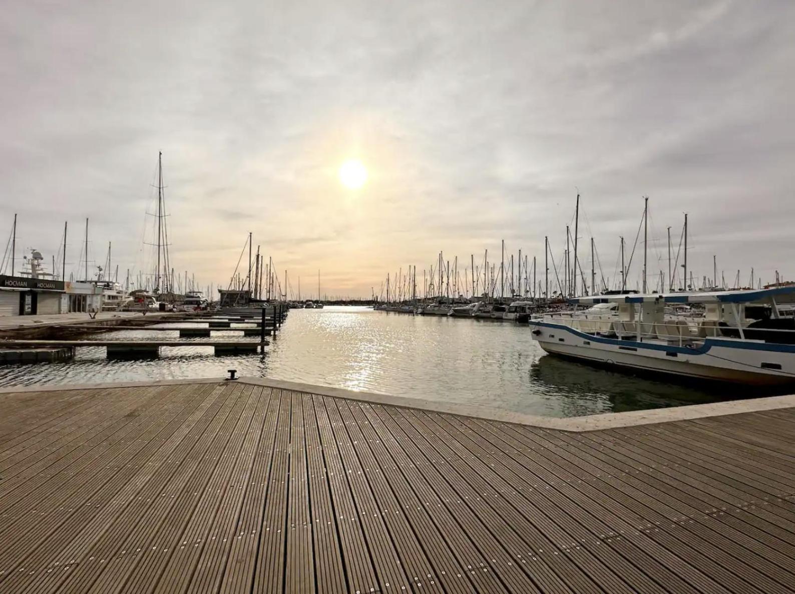 Superbe Appartement Renove Avec Cinema - Cap D'Agde Εξωτερικό φωτογραφία